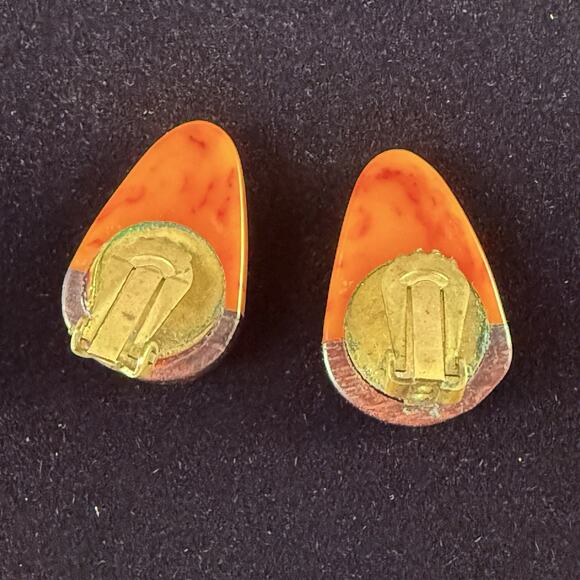 Rare Bakelite Wood Clip On Earrings 1940s Butterscotch Catalin Mid Century VTG - Picture 6 of 8